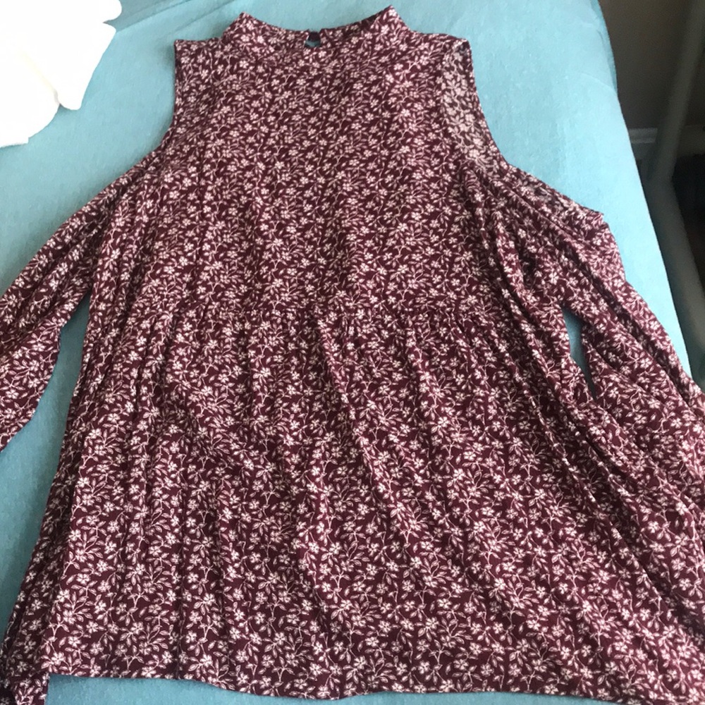 long sleeve cut out back open shoulder top